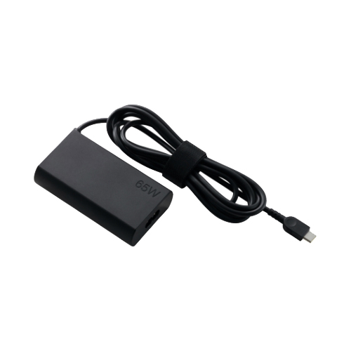 小型軽量ACアダプタ