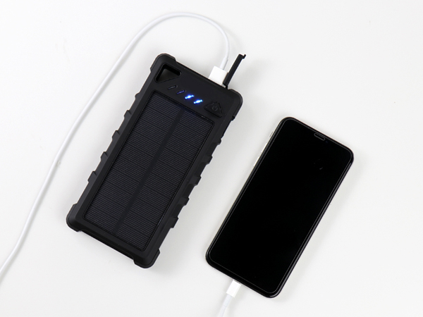 ソーラーモバイルバッテリー