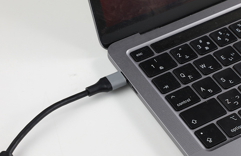 INOVA USB Type-C to HDMI変換ケーブル