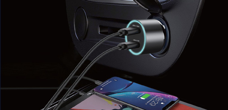 Power Delivery対応 シガーソケットタイプ充電器/100W/USB Type-A 1ポート/Type-C 1ポート/ブラック