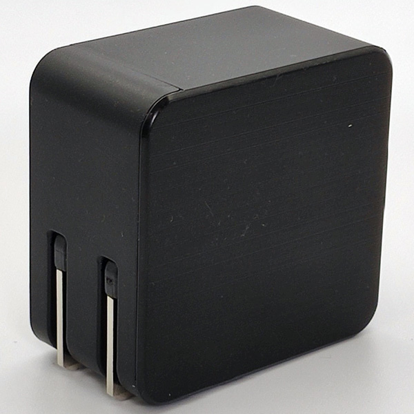 Power Delivery対応 GaN AC充電器/65W/USB Type-A 1ポート Type-C 1ポート/ブラック
