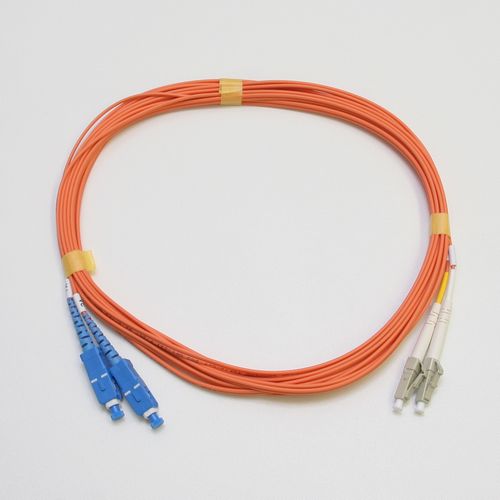 マルチモード光パッチコード GI62.5 2芯メガネ LC-SC 8m 橙色
