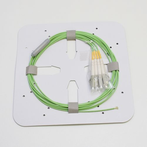 マルチモード光パッチコード GI50 4芯FO 片端LC 3m 若草色