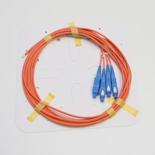 マルチモード光パッチコード GI62.5 4芯FO 片端SC 3m 橙色