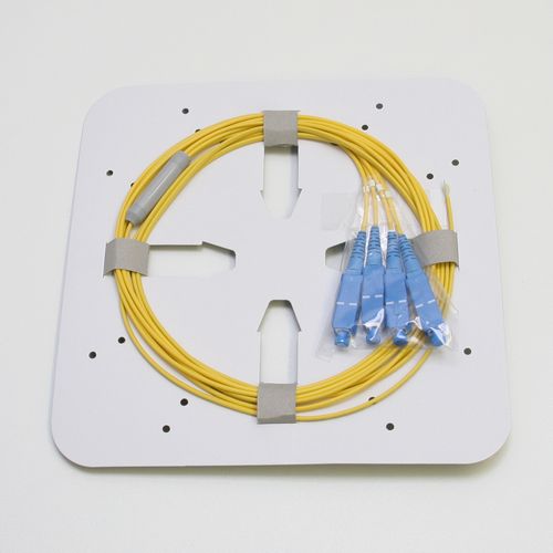 シングルモード光パッチコード OS2 4芯FO 片端SC 1m 黄色