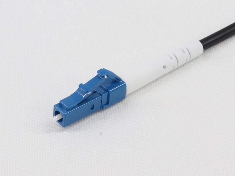 アーマード光パッチコード 単芯シングルモード LC-LC 9m 黒