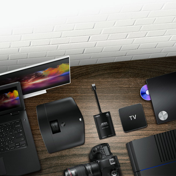 2ポート HDMI分配器(4K60p対応、自動ダウンスケーリング機能搭載)