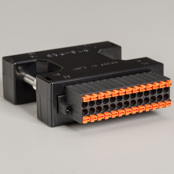 D-subコネクター変換器（D-subコネクター/端子台変換器）