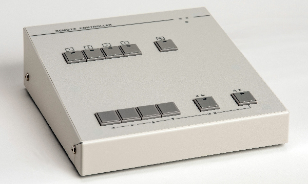 4チャンネル用リモートコントローラー
