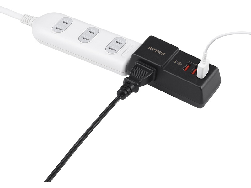 コンセント付きAC充電器 USB×3 3.6A ブラック