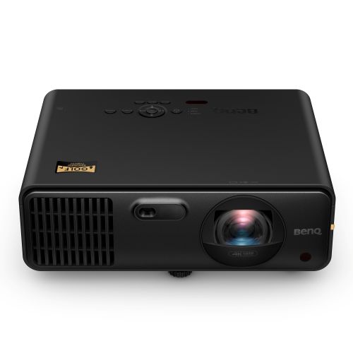 DLPプロジェクター 4K UHD(3840x2160)/4000ANSIルーメン/短焦点/レーザー光源/ゴルフモード搭載/自動投影補正