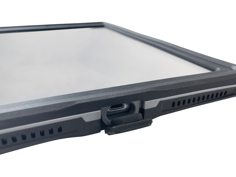 iPad第9、8、7世代（10.2インチ）対応IP68（防水・防塵）ケース/ペンホルダー、ストラップ付