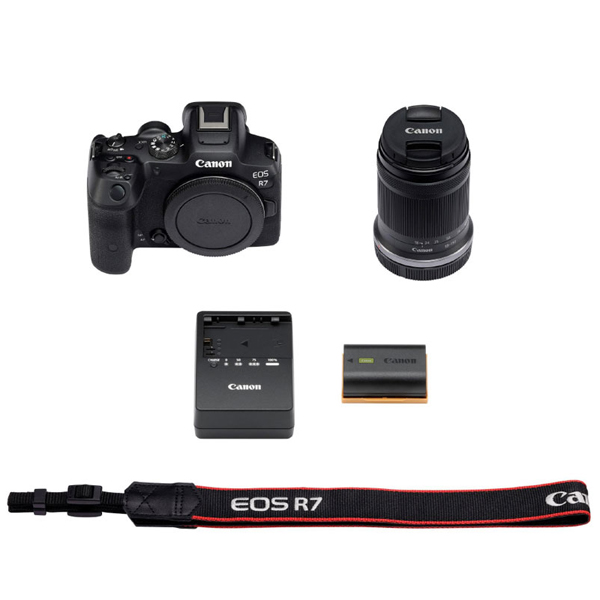 ミラーレスカメラ EOS R7・18-150 IS STM レンズキット
