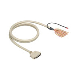 片端50ピンミニチュアリボンコネクタ付シールドケーブル(モールドタイプ、3m)