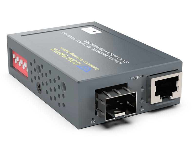 コンパクトメディアコンバータ（MCT-3512 管理機能搭載 100M/1Gbps SFP)