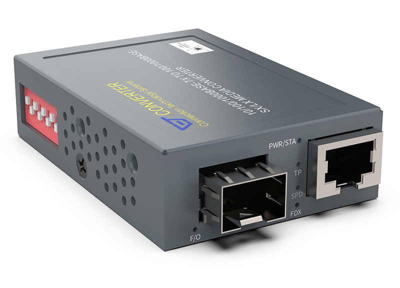 コンパクトメディアコンバータ（MCT-3612 管理機能搭載 100M/1Gbps SFP)