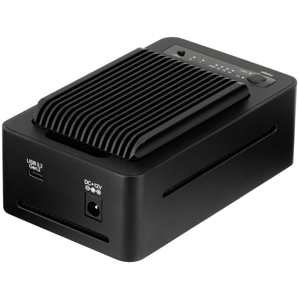 裸族のクローンベース NVMe