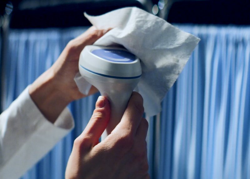 アルコール消毒可能