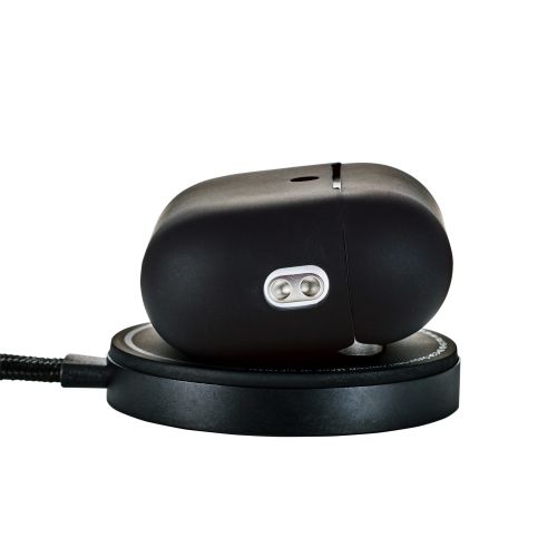 AirPods Pro 3対応シリコンケース/カラビナ付/ブラック