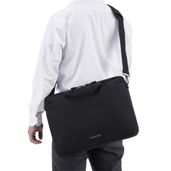 キャリングバッグ/薄型タイプ/15.6inch/ブラック