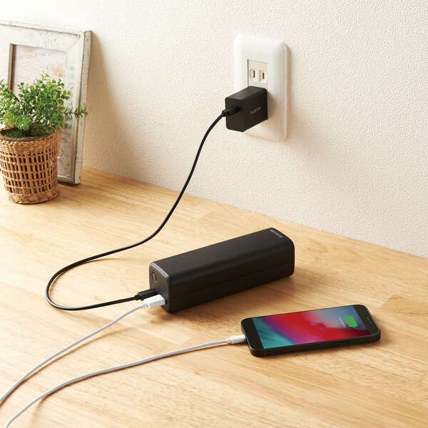 モバイルバッテリー/USB Power Delivery認証/20100mAh/52.5W/USB-C 1ポート/USB-A 1ポート/ブラック