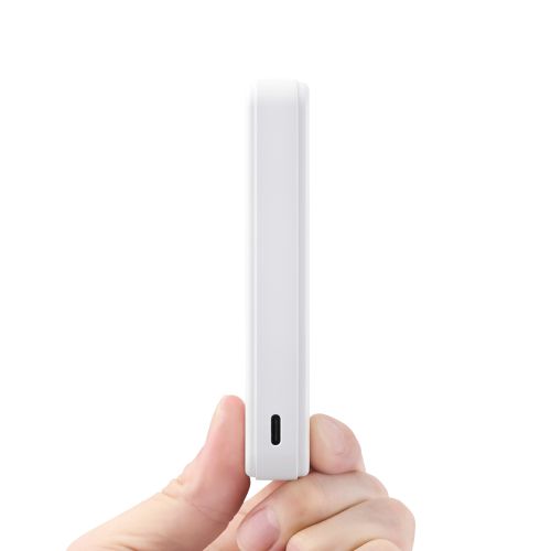 モバイルバッテリー/リチウムイオン電池/Qi2対応ワイヤレス充電器/10000mAh/20W/USB-C入出力×1/UAB-A×1/ホワイト