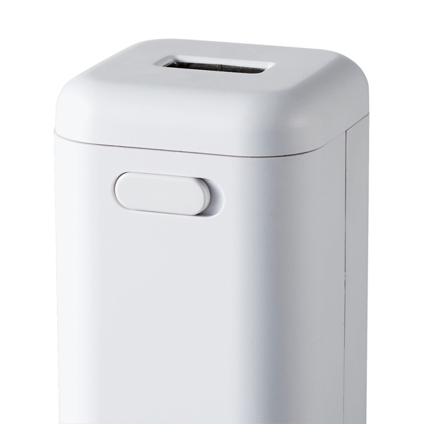 モバイルバッテリー/乾電池式/USB-A 1ポート/単3電池4本付属/ホワイト