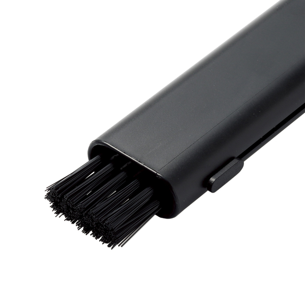 クリーニングブラシ/コンパクト収納タイプ/2種類の毛/除電/ブラック