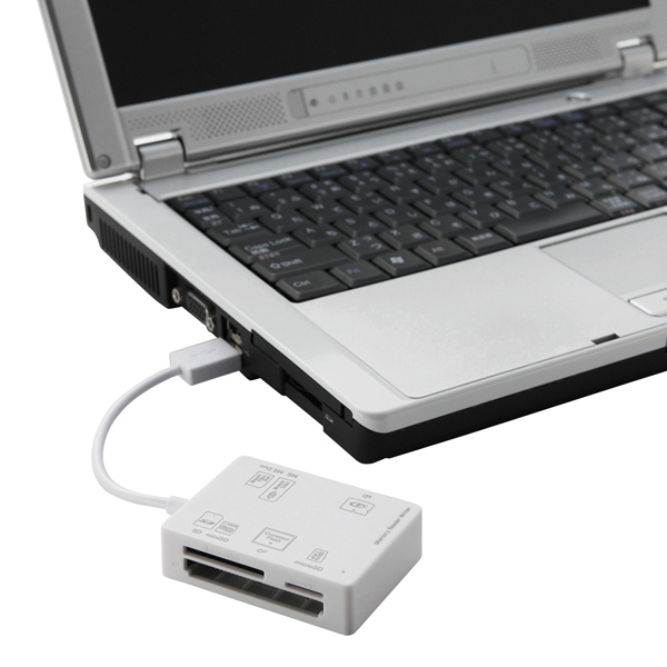 メモリリーダライタ/SD+MS+CF+XD/ホワイト