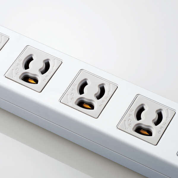 法人用タップ/ロング型/3P6口/5m/抜け止め/過電流ブレーカー/RoHS指令準拠/ライトグレー