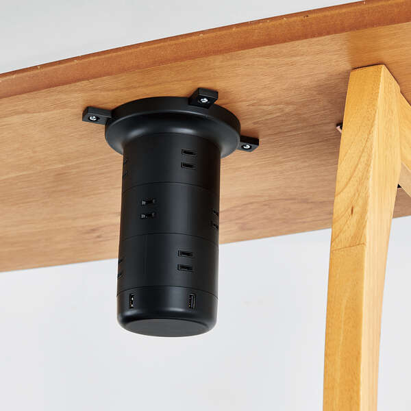 タワー型タップ/12個口/雷サージ付/ホコリ防止シャッター付/固定可能/5ポート合計出力4.8A/2.0m/ブラック