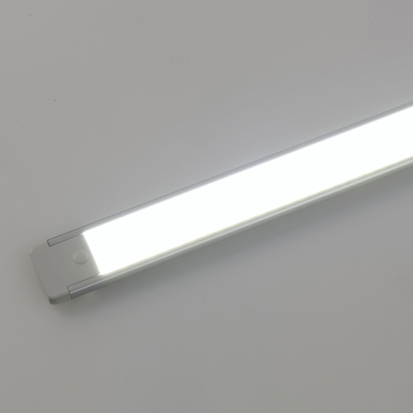 LED多目的灯 USBプッシュ（昼光色相当）