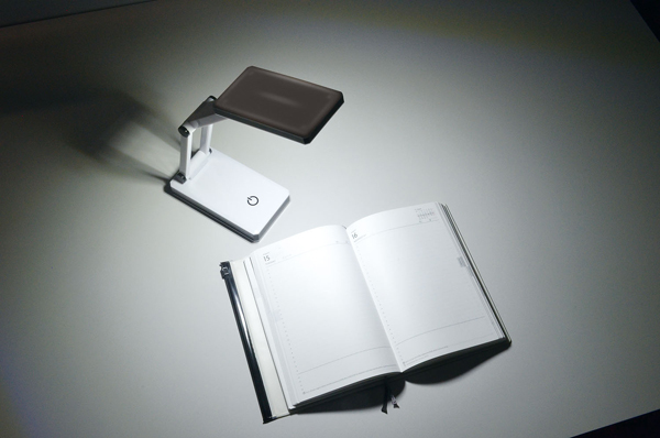 LEDコンパクトデスクライト ホワイト