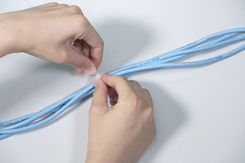 手で切れる結束バンド 102mm ホワイト