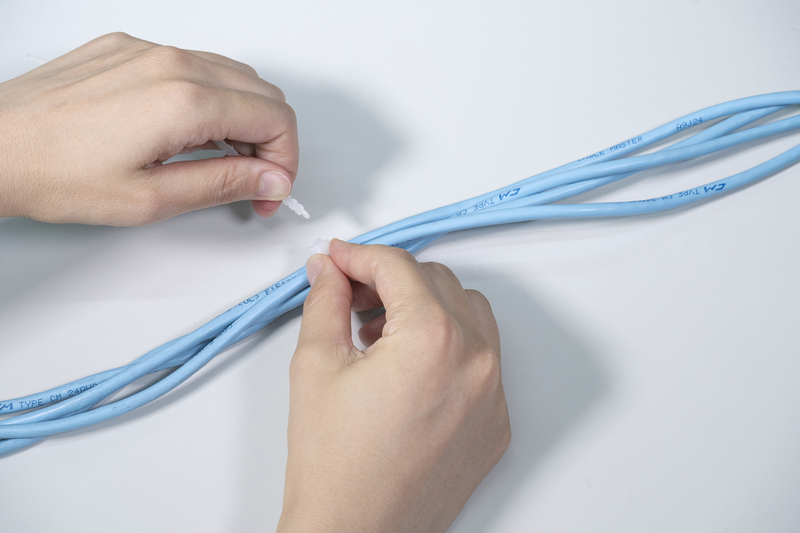 手で切れる結束バンド 102mm ホワイト