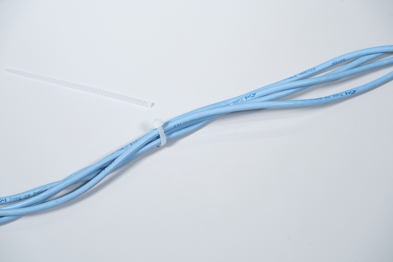 手で切れる結束バンド 300mm ホワイト