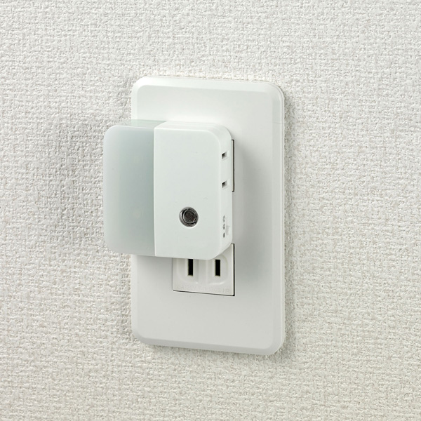 LEDセンサー付ライト ホワイト