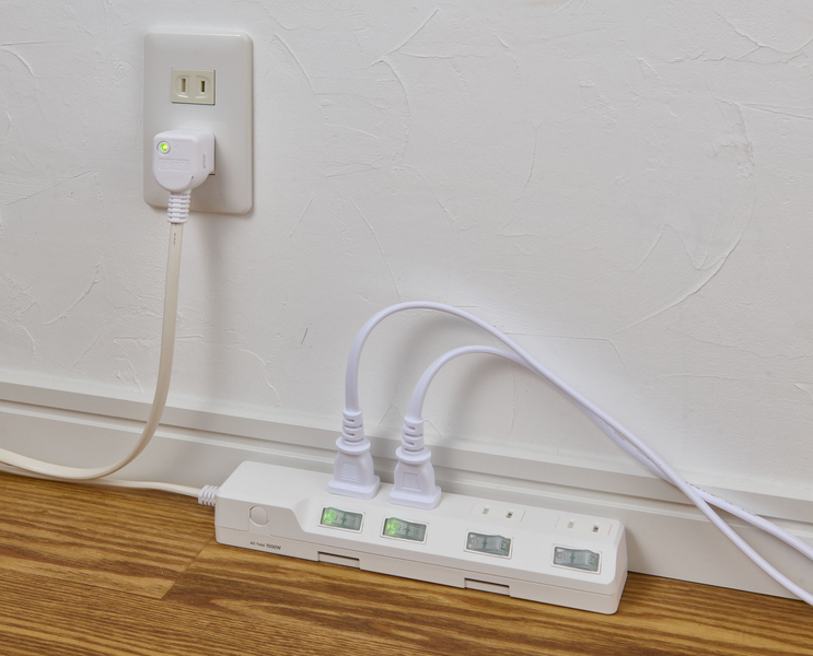 耐雷スイッチ付タップ
