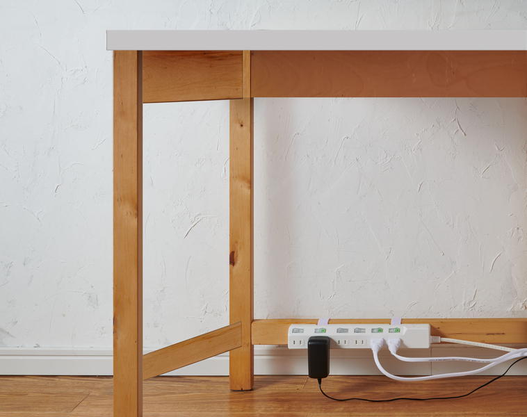 耐雷スイッチ付タップ