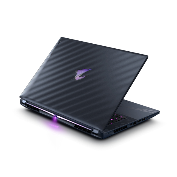 AORUS MASTER 16 AM6H (Core Ultra 9 275HX/32GB/SSD・1TB/ODDなし/Windows 11 Pro/Officeなし/16.0型)