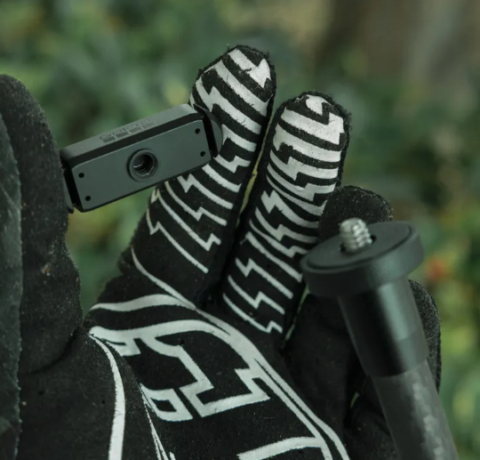 マグネット式ラッチ1/4-20マウント