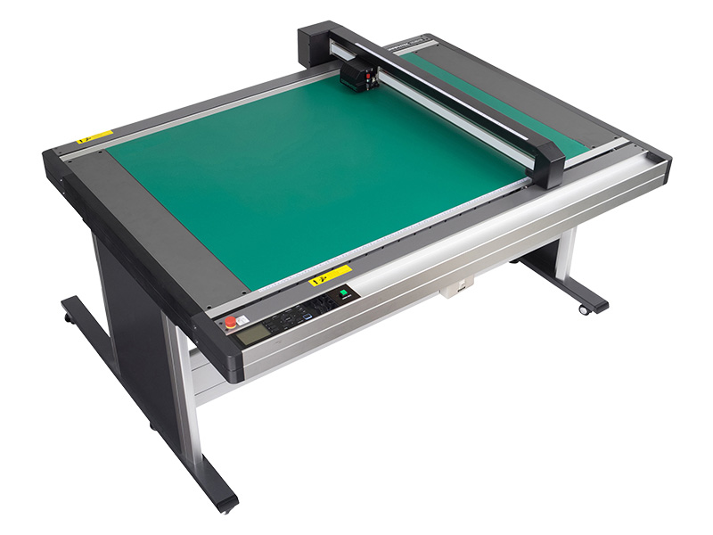 フラットベッドカッティングマシン FCX2000 (1200×920) 静電吸着仕様