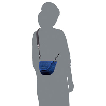 プラスシェル スリムフィット カメラケース 02 M ブルー