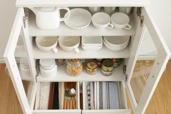 カップボード オフホワイト