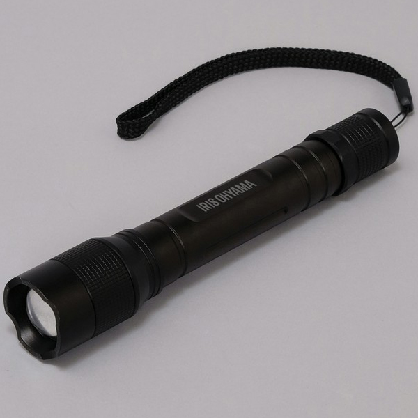 LEDハンディライト 200lm ズーム機能付き
