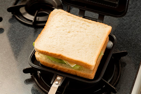 具だくさんホットサンドメーカーシングル ガス火専用 ブラック