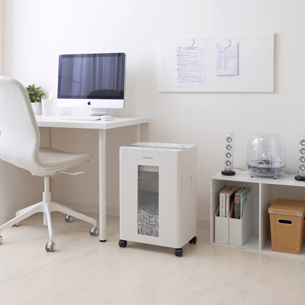 オフィスシュレッダー