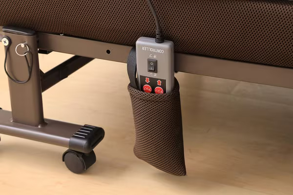 折りたたみ電動リクライニングベッド