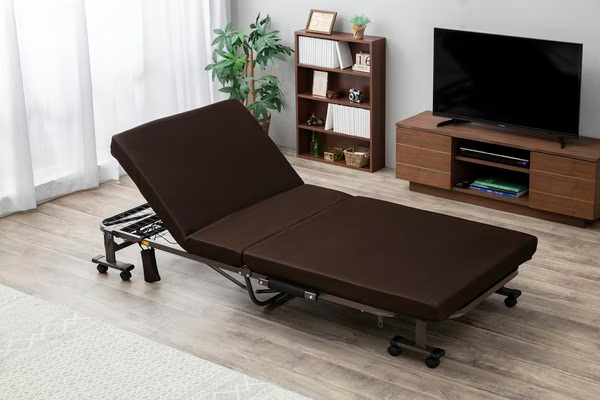 折りたたみ電動リクライニングベッド