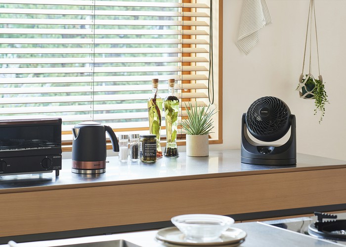 サーキュレーター 8畳 首振り マカロン型 ブラック